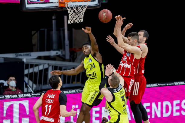 潜在对手威 潜在对手威